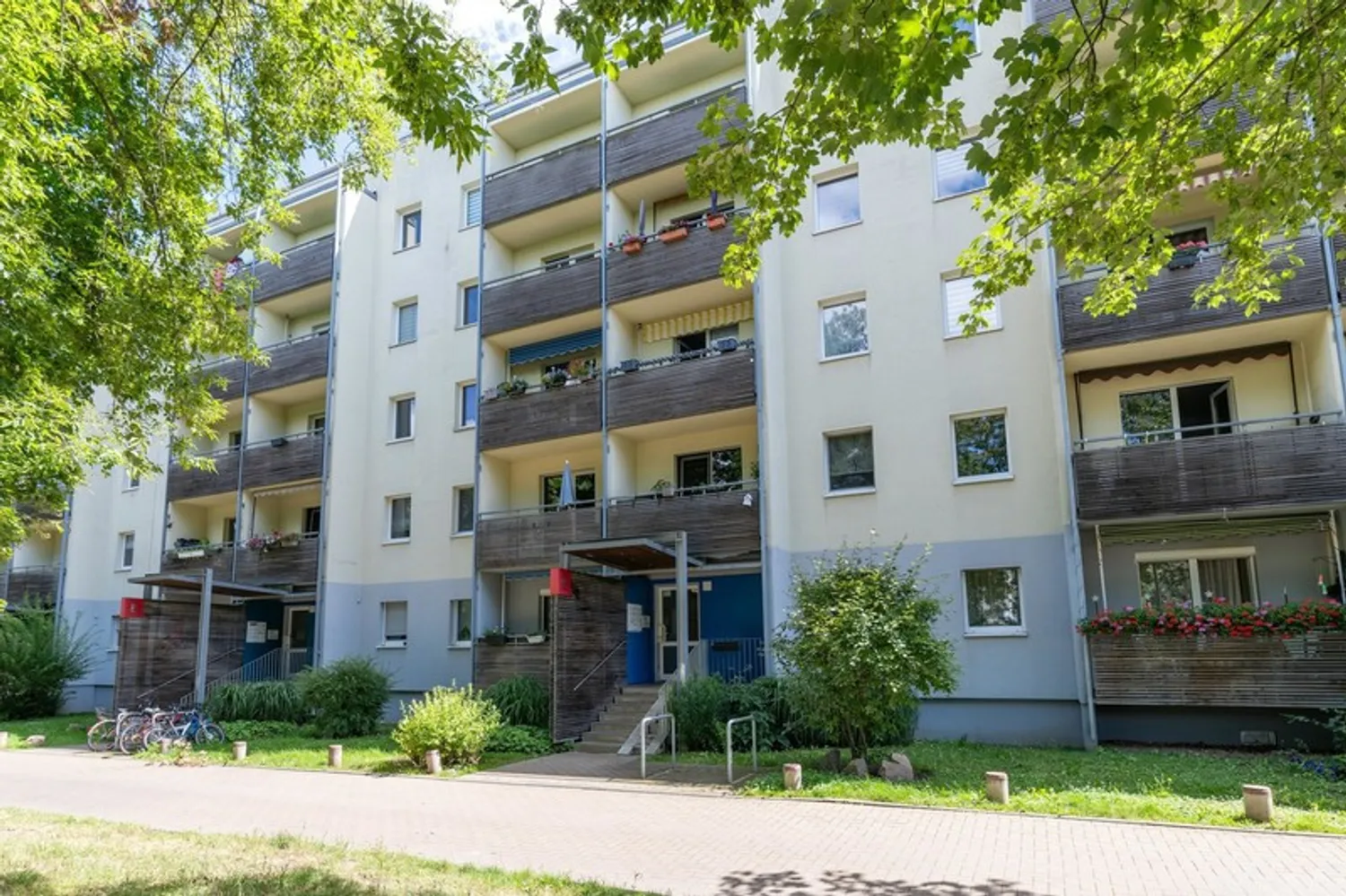 2 room apartment with 40 m² in Magdeburg – Photo 6