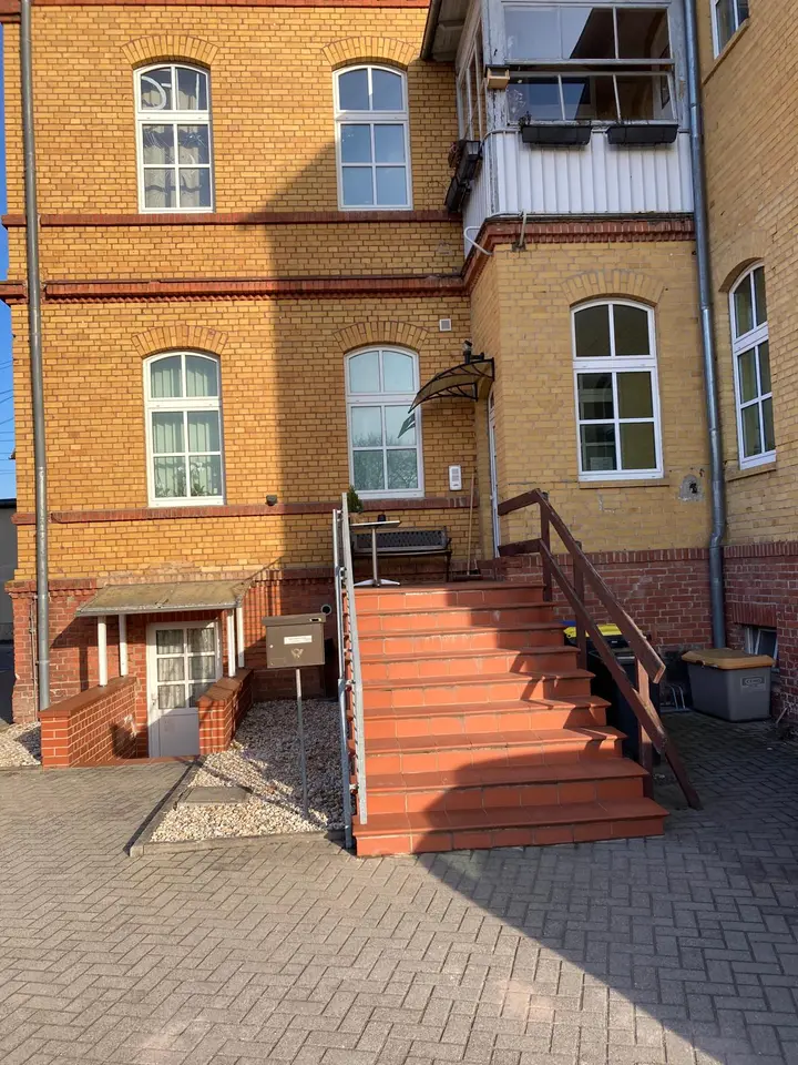 6 Zimmer Wohnung mit 163 m² in Dessau-Roßlau – Bild 7