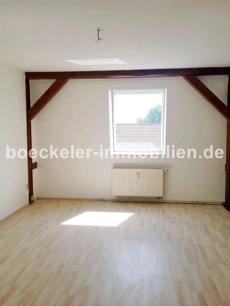 3 Zimmer Wohnung mit 93 m² in Naumburg (Saale) – Bild 3