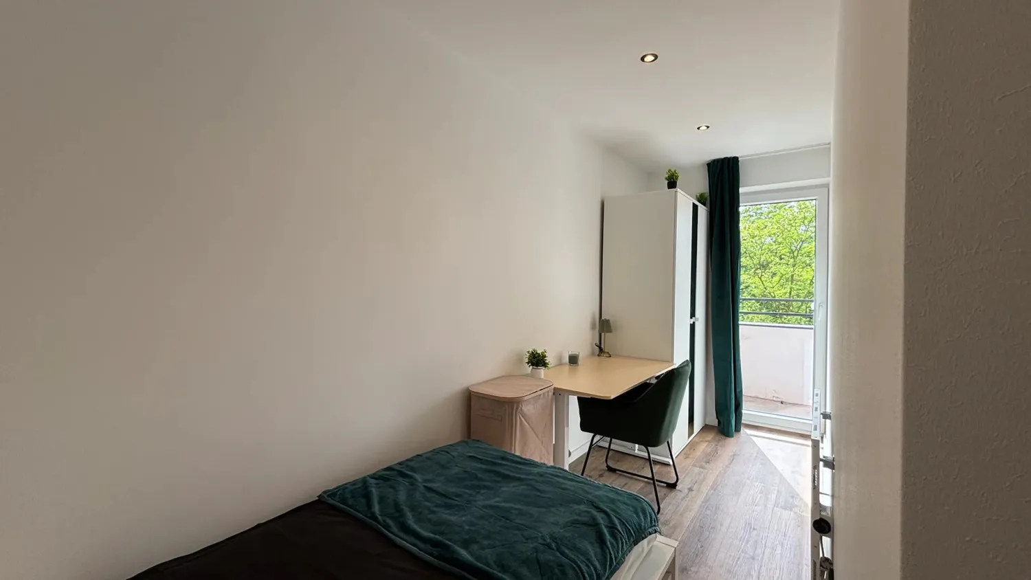Shared room with 14 m² in Munich – Photo 2