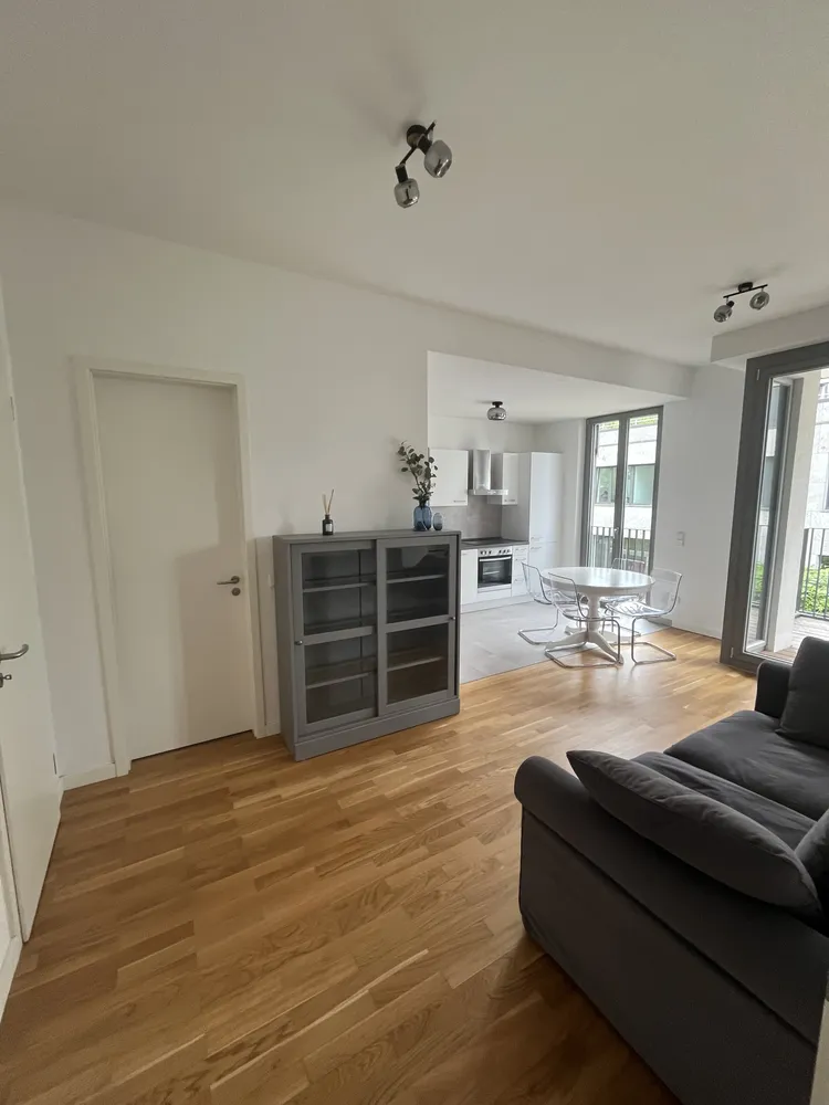 2 Zimmer Wohnung mit 50 m² in Berlin – Bild 4