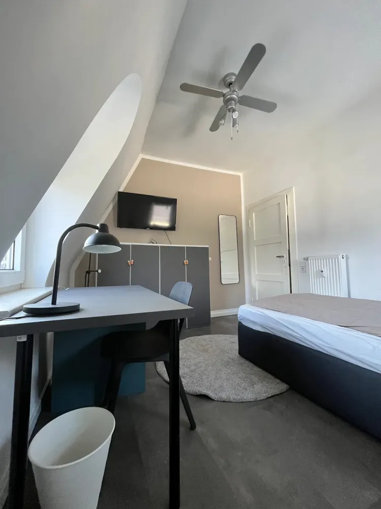 WG-Zimmer mit 13 m² in Frankfurt am Main – Bild 3
