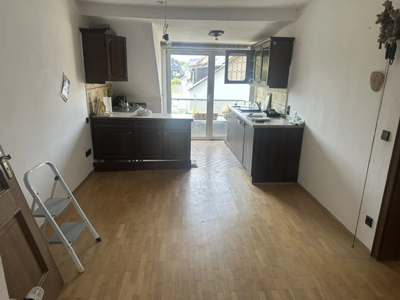4 Zimmer Wohnung mit 100 m² in Düsseldorf – Bild 3