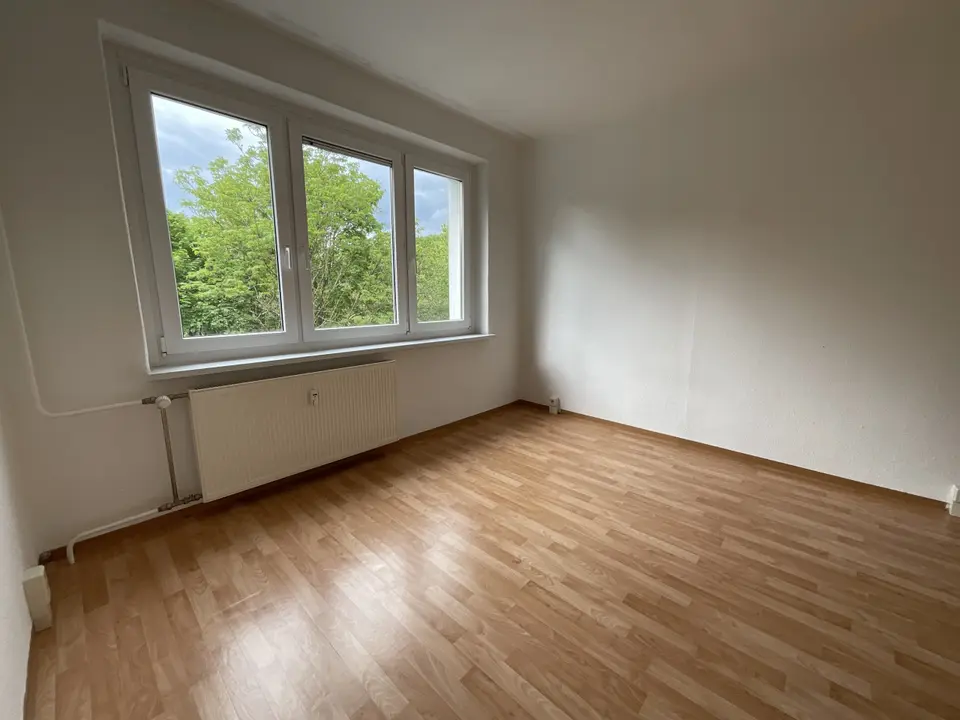 2 Zimmer Wohnung mit 47 m² in Suhl – Bild 1