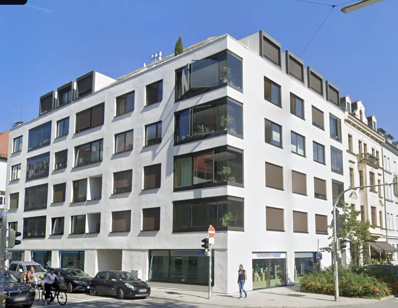 6 Zimmer Wohnung mit 218 m² in München – Bild 4