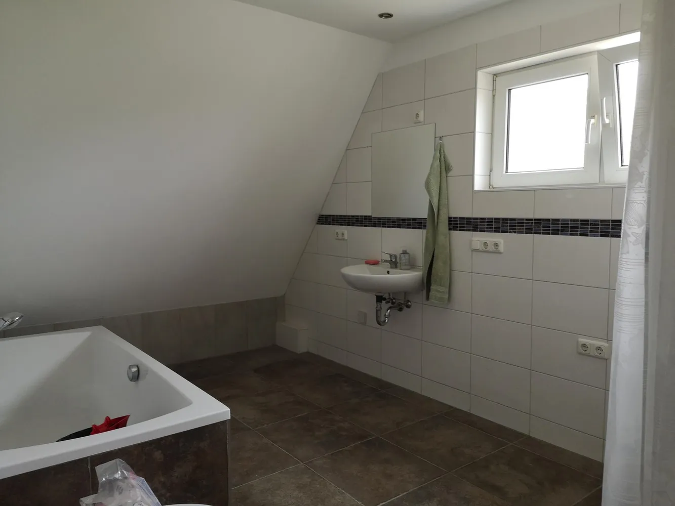 5 Zimmer Wohnung mit 125 m² in Lübeck – Bild 7
