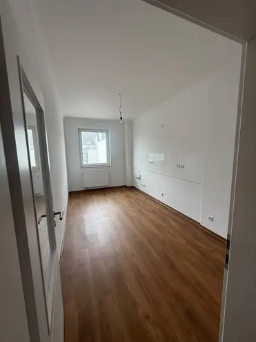 2 Zimmer Wohnung mit 70 m² in Düsseldorf – Bild 3