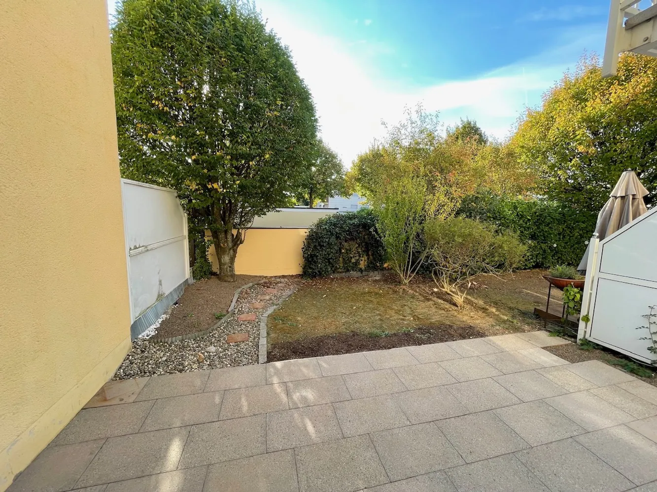 6 Zimmer Haus mit 145 m² in München – Bild 1
