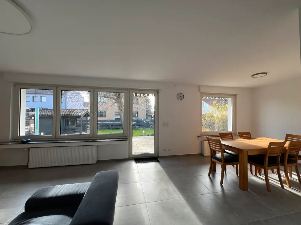 5 Zimmer Wohnung mit 104 m² in Kerpen – Bild 2