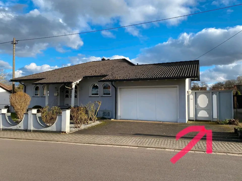 2 Zimmer Wohnung mit 80 m² in Saarbrücken – Bild 1