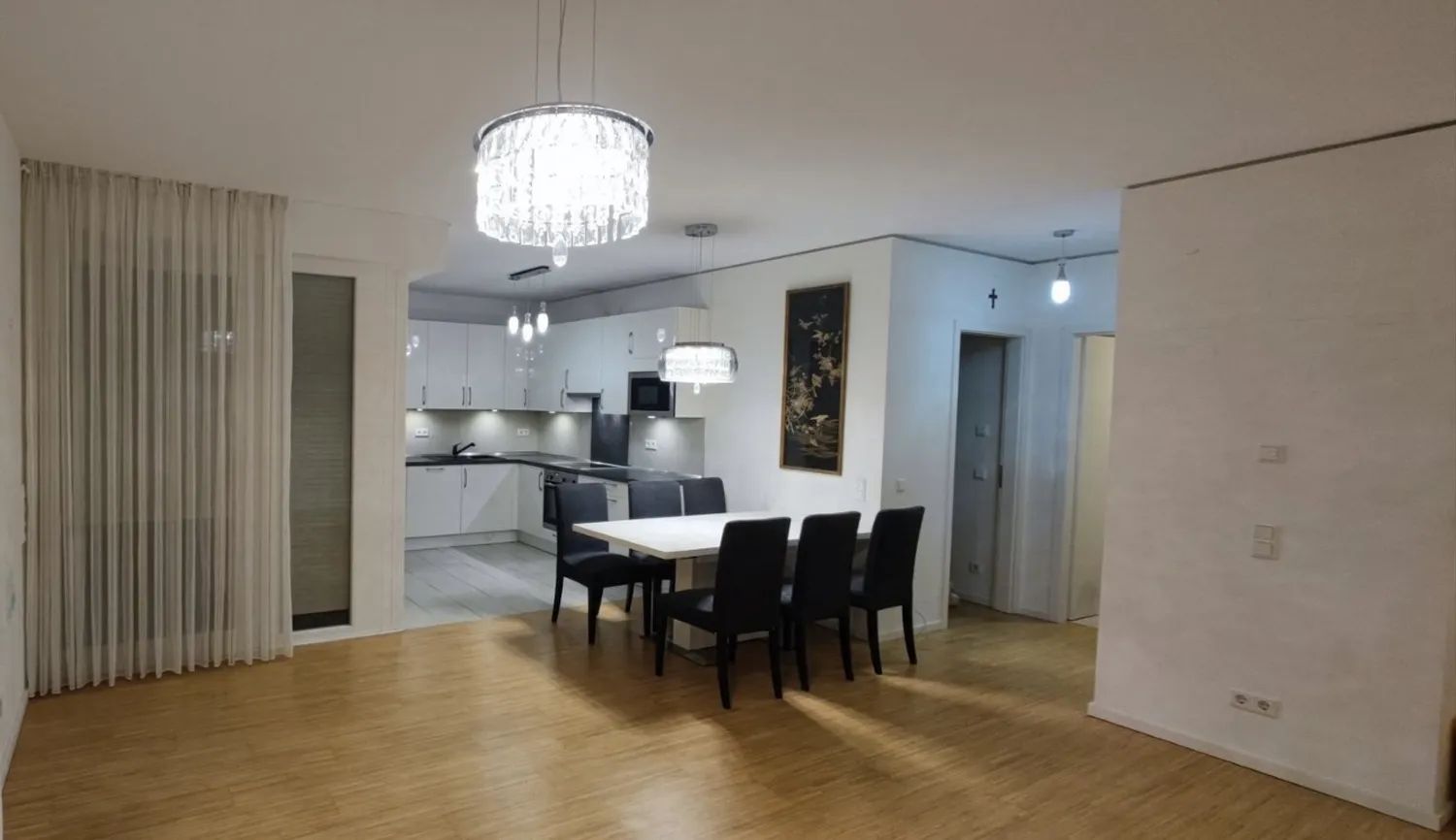 2 Zimmer Wohnung mit 69 m² in Köln – Bild 2