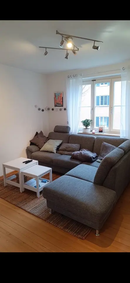 3 Zimmer Wohnung mit 653 m² in Freiburg im Breisgau – Bild 1