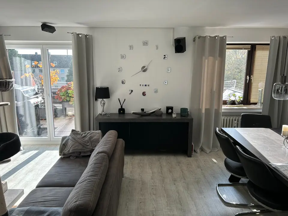 3 Zimmer Wohnung mit 103 m² in Krefeld – Bild 2