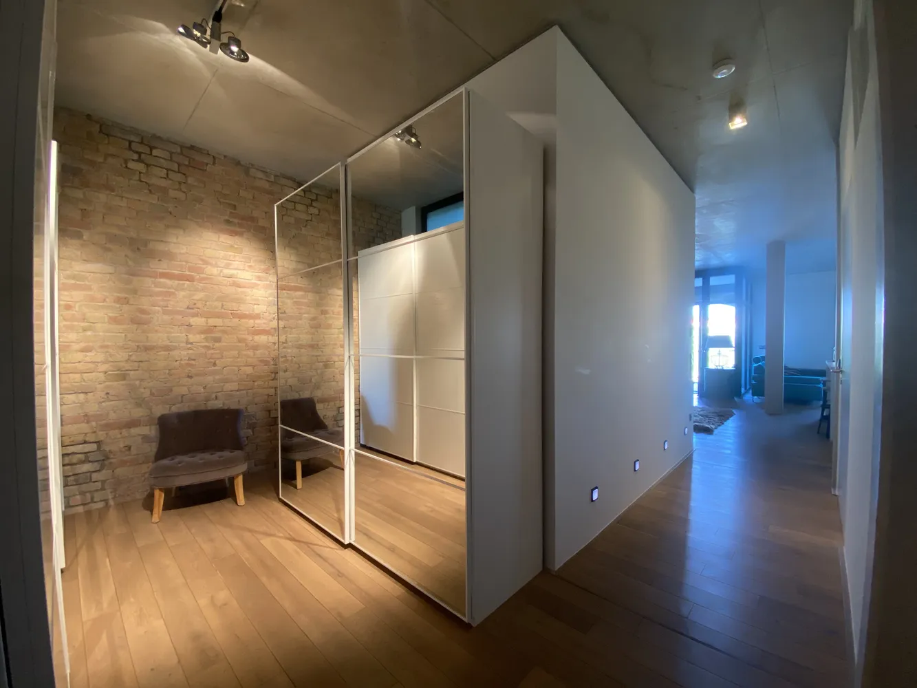 2 Zimmer Wohnung mit 95 m² in Mannheim – Bild 4