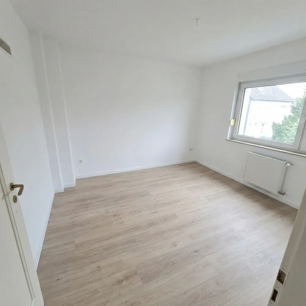 3 Zimmer Wohnung mit 90 m² in Köln – Bild 4