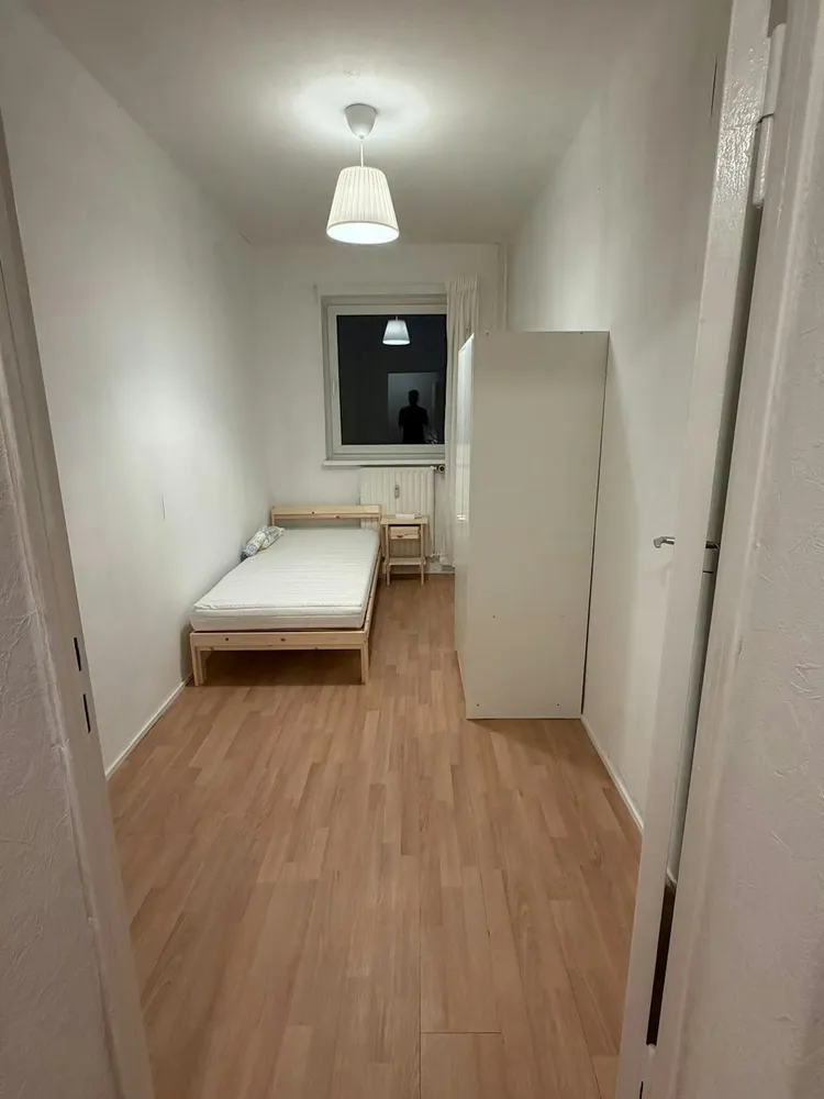 Shared room with 15 m² in Berlin – Photo 1