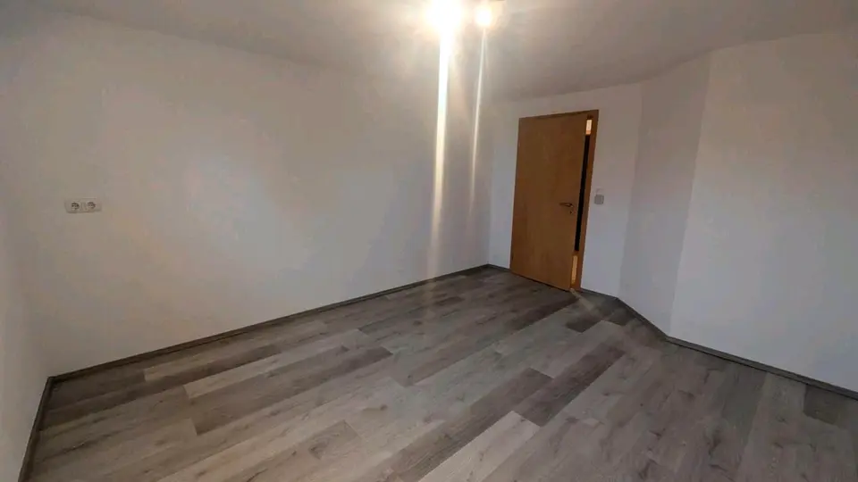 4 Zimmer Wohnung mit 90 m² in Nördlingen – Bild 3