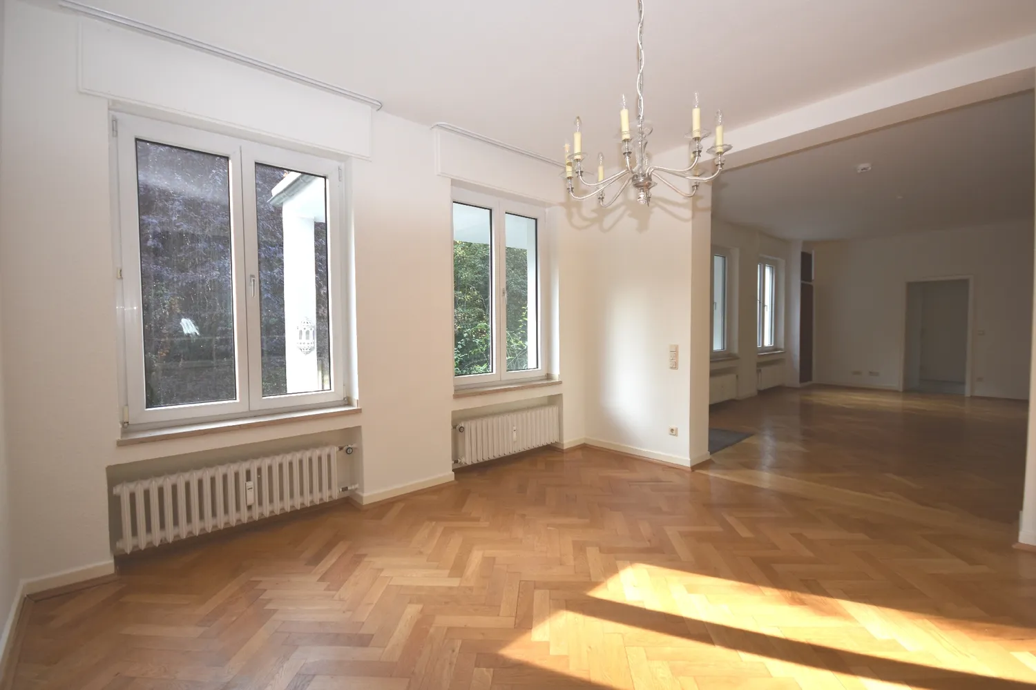 3 Zimmer Wohnung mit 115 m² in Essen – Bild 2