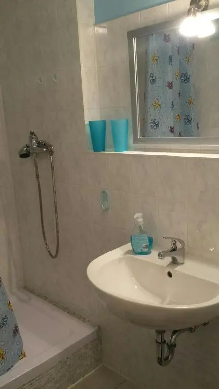 WG-Zimmer mit 40 m² in Aue-Bad Schlema – Bild 5