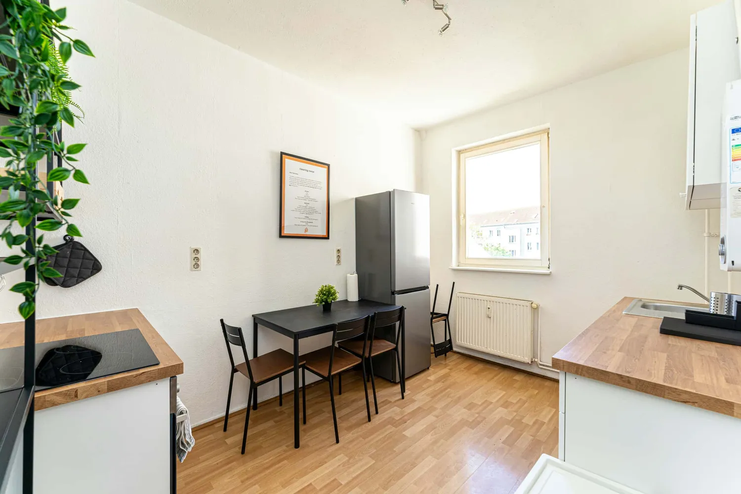 Shared room with 15 m² in Berlin – Photo 4