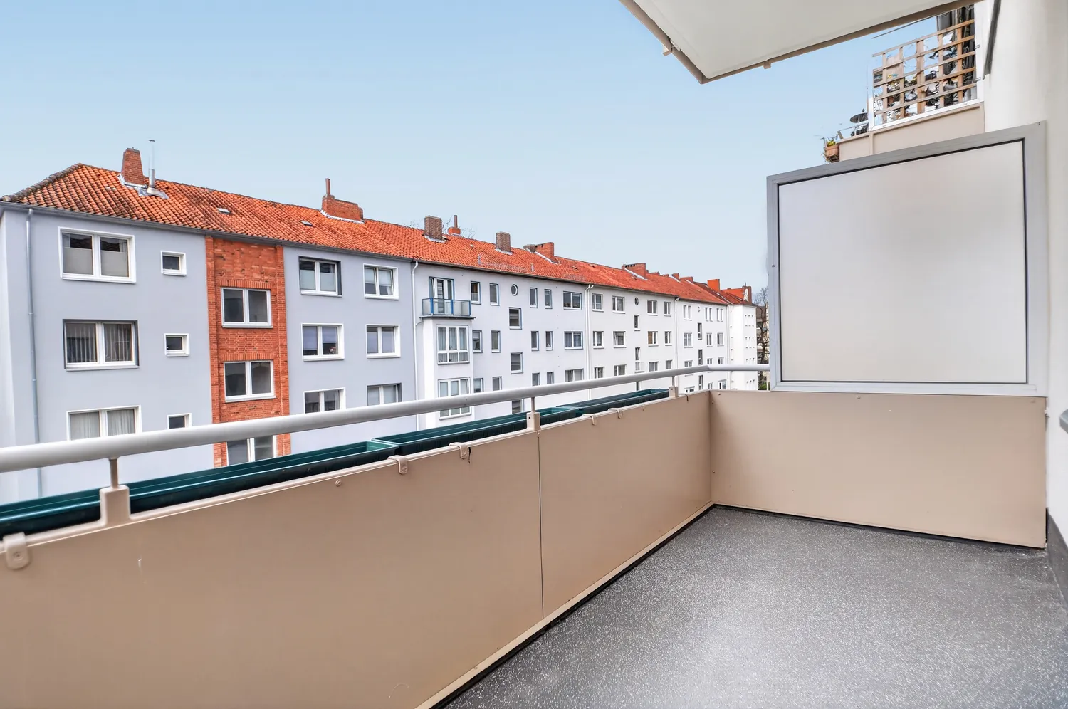 2 Zimmer Wohnung mit 44 m² in Hannover – Bild 1