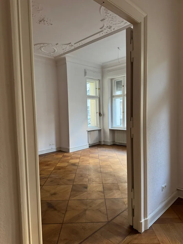 5 Zimmer Wohnung mit 192 m² in Berlin – Bild 1