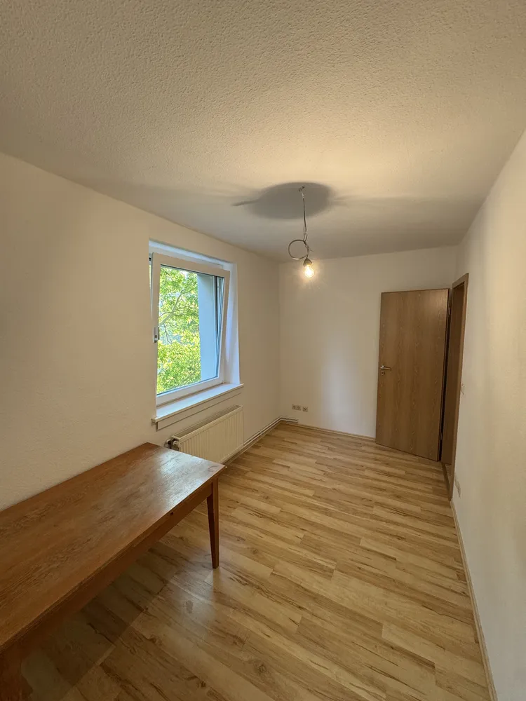 3 Zimmer Wohnung mit 58 m² in Halle (Saale) – Bild 11
