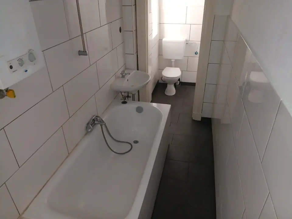 6 Zimmer Wohnung mit 100 m² in Wilhelmshaven – Bild 5