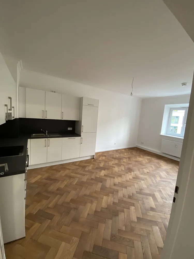 3 Zimmer Wohnung mit 64 m² in München – Bild 1