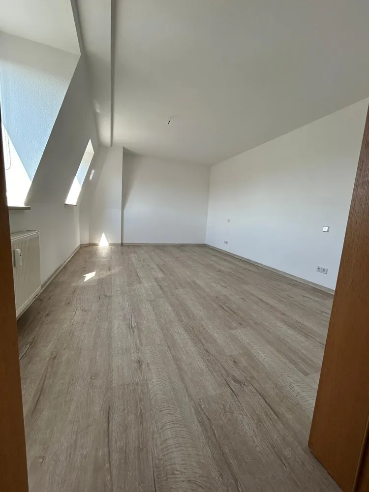 2 Zimmer Wohnung mit 68 m² in Crimmitschau – Bild 5
