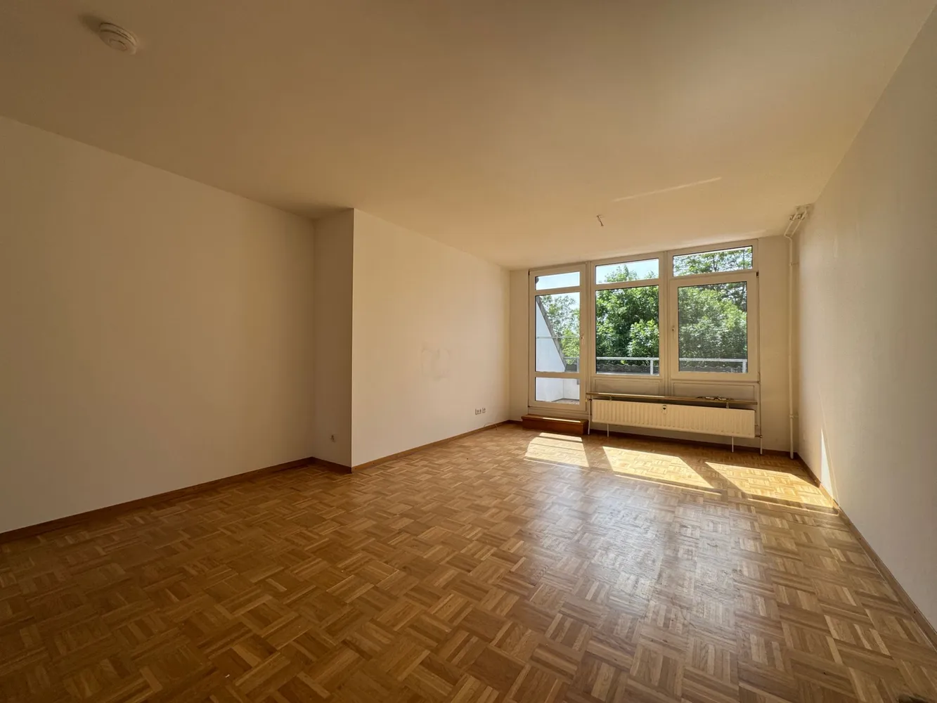 2 Zimmer Wohnung mit 83 m² in Hamburg – Bild 4