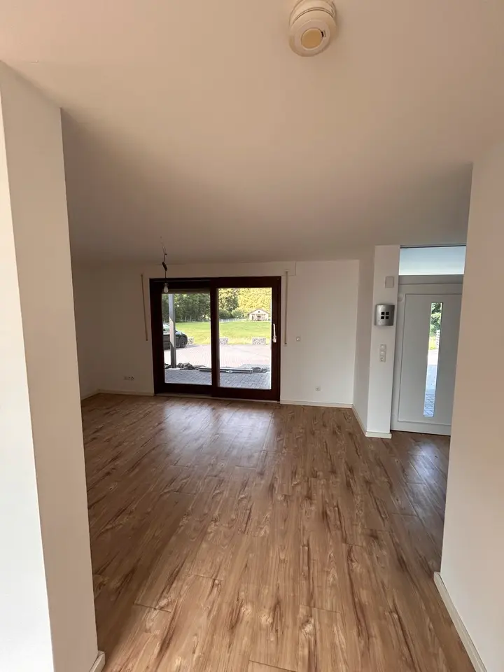 4 Zimmer Haus mit 120 m² in Bergisch Gladbach – Bild 2