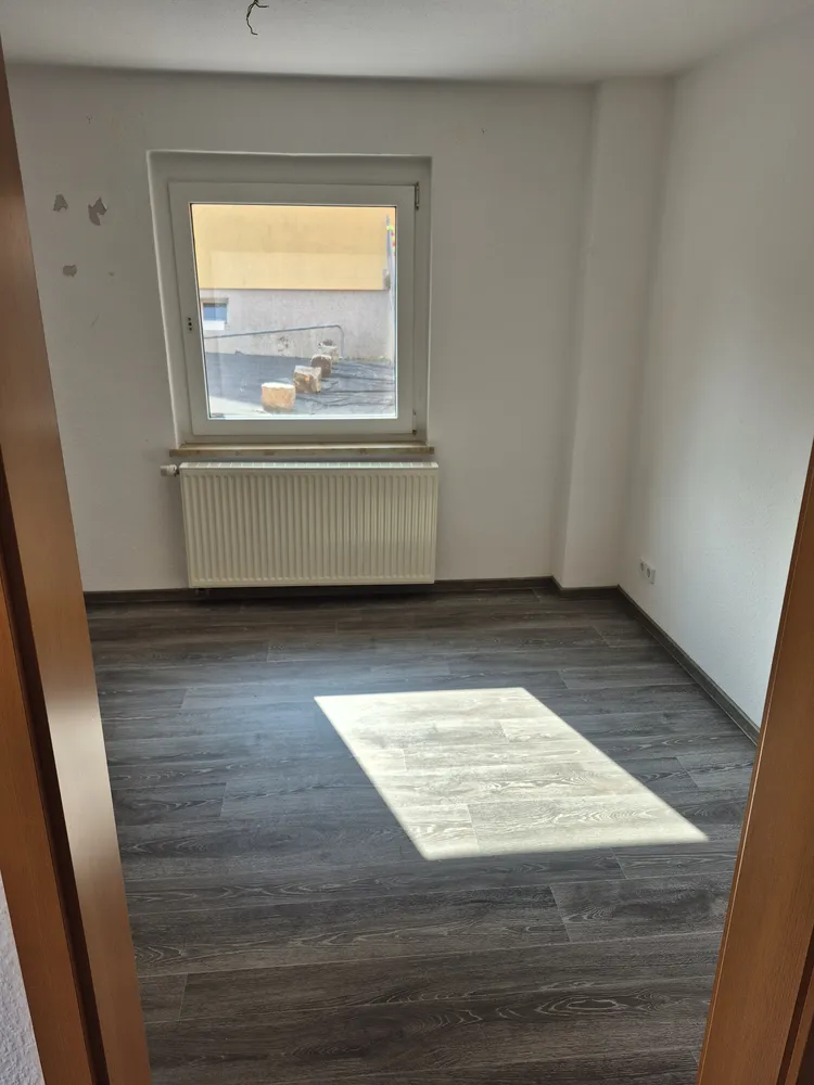 2 Zimmer Wohnung mit 40 m² in Sonneberg – Bild 1