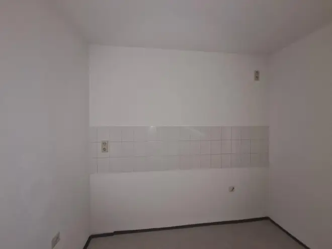 2 Zimmer Wohnung mit 42 m² in Halle (Saale) – Bild 5