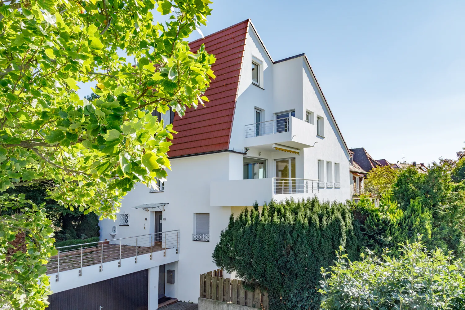 4 Zimmer Wohnung mit 180 m² in Stuttgart – Bild 3