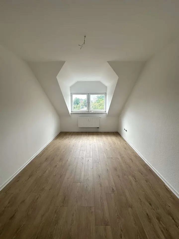 3 Zimmer Wohnung mit 81 m² in Zwickau – Bild 4