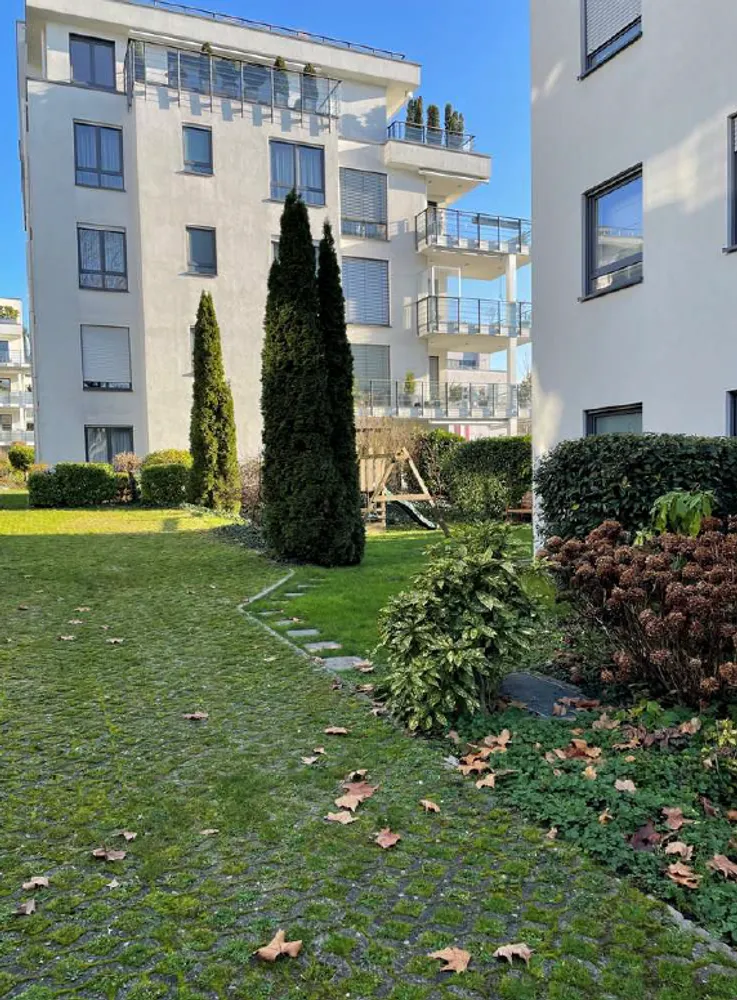 5 Zimmer Wohnung mit 208 m² in Wiesbaden – Bild 12