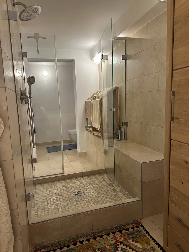 2 Zimmer Wohnung mit 160 m² in München – Bild 5