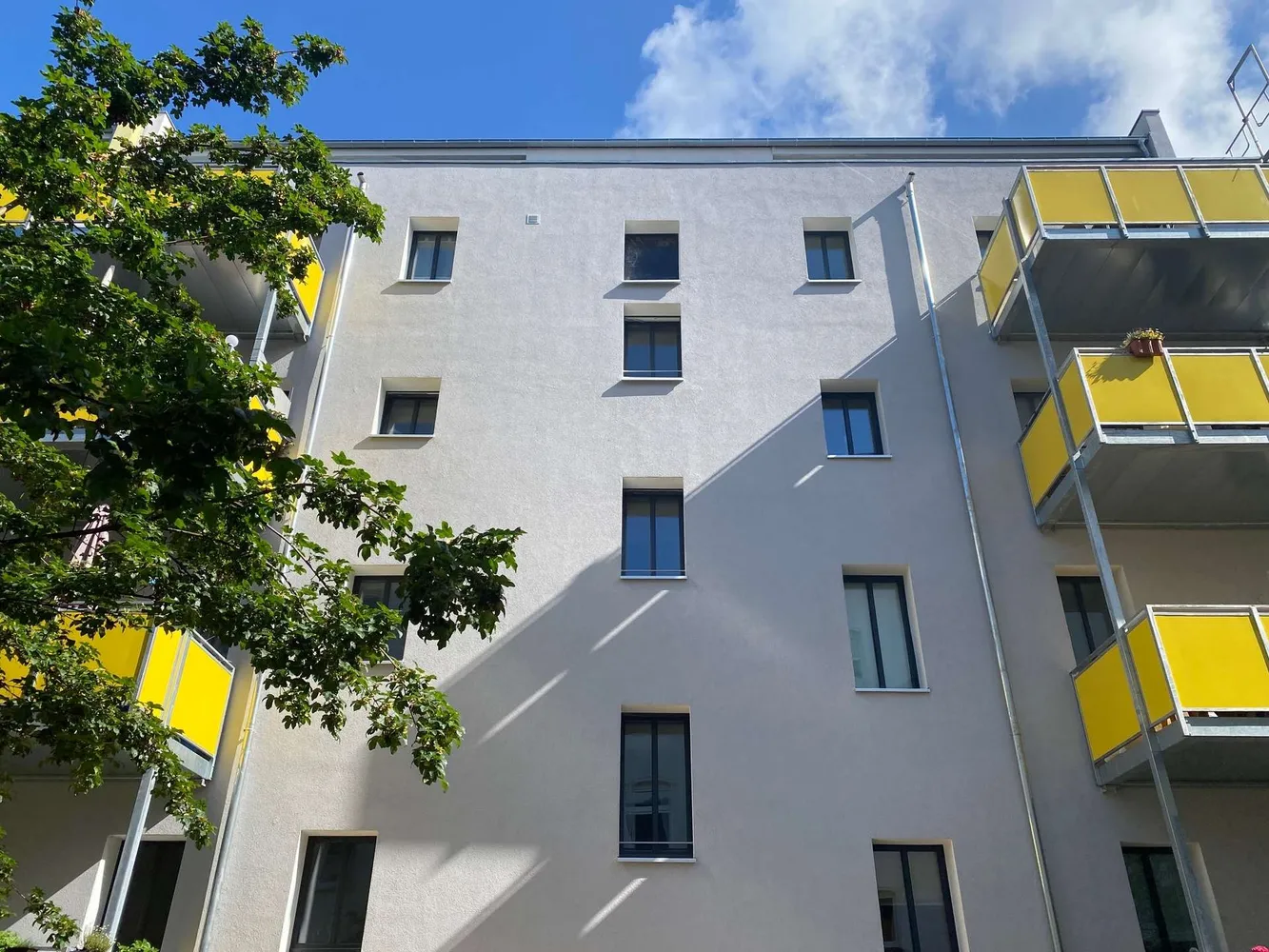 3 Zimmer Wohnung mit 75 m² in Halle (Saale) – Bild 1