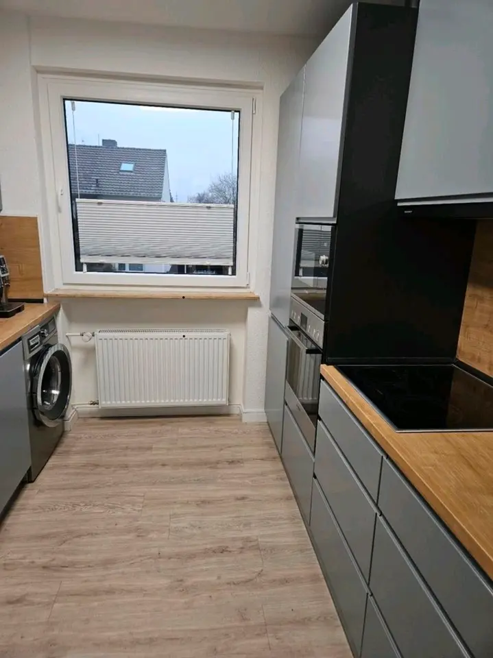 WG-Zimmer mit 65 m² in Bergisch Gladbach – Bild 1