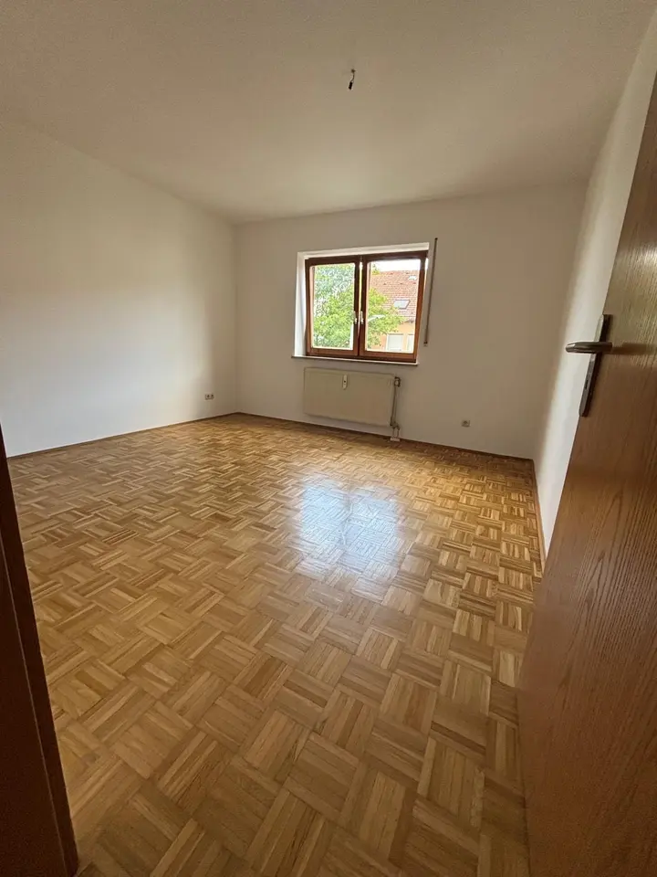 2 Zimmer Wohnung mit 55 m² in Regensburg – Bild 2