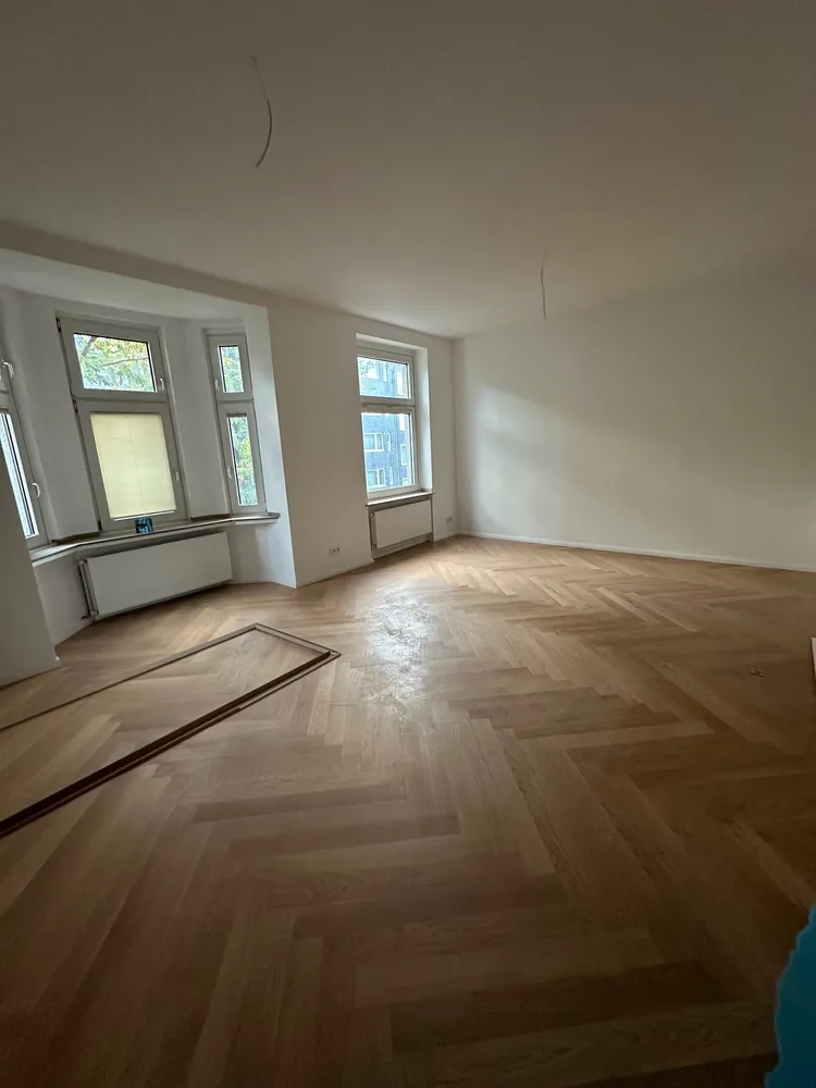 2 Zimmer Wohnung mit 80 m² in Düsseldorf – Bild 5