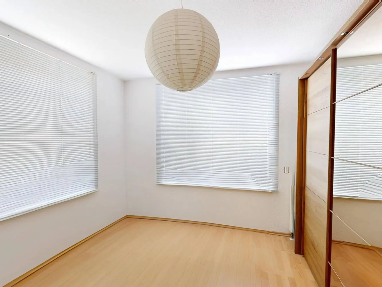 3 Zimmer Wohnung mit 94 m² in Hamburg – Bild 3