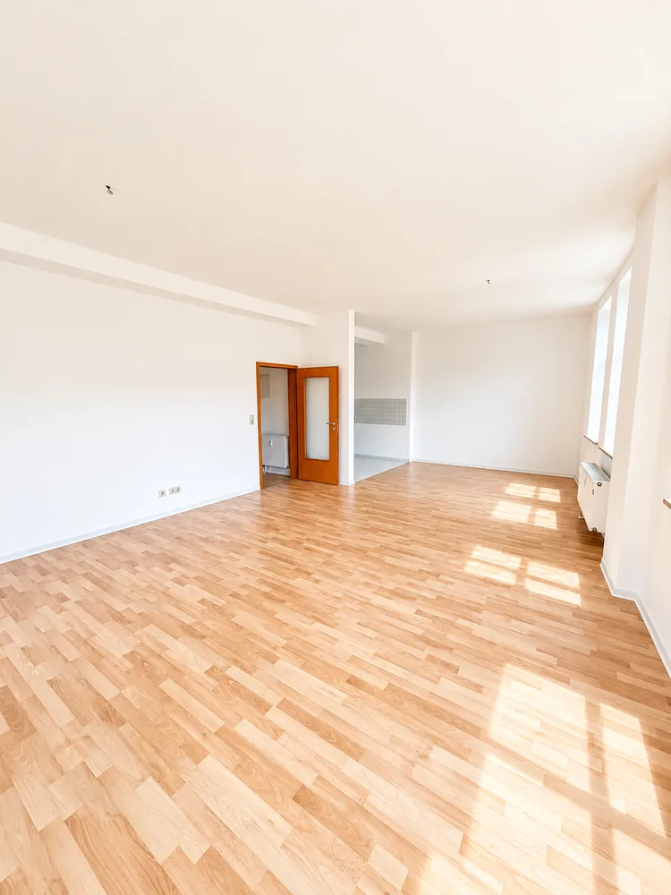 3 room apartment with 91 m² in Limbach-Oberfrohna – Photo 3