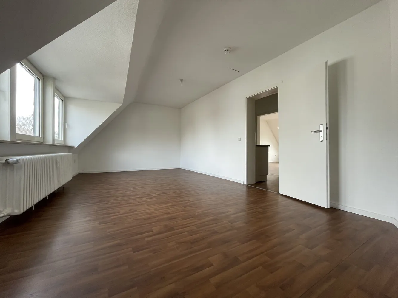 2 Zimmer Wohnung mit 48 m² in Köln – Bild 2