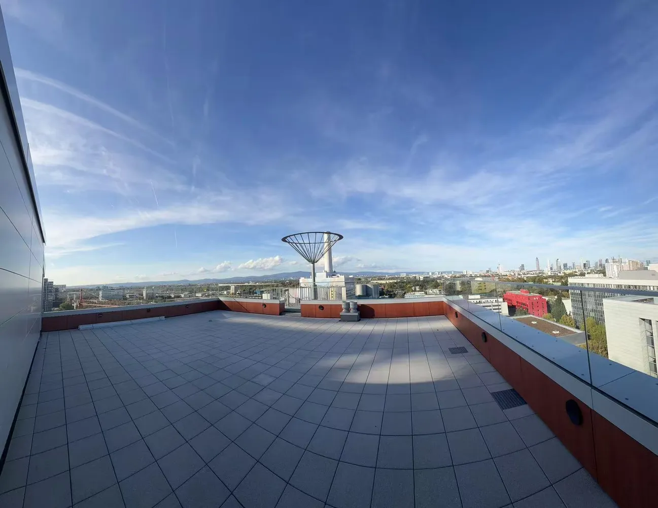 2 room apartment with 25 m² in Frankfurt am Main – Photo 4