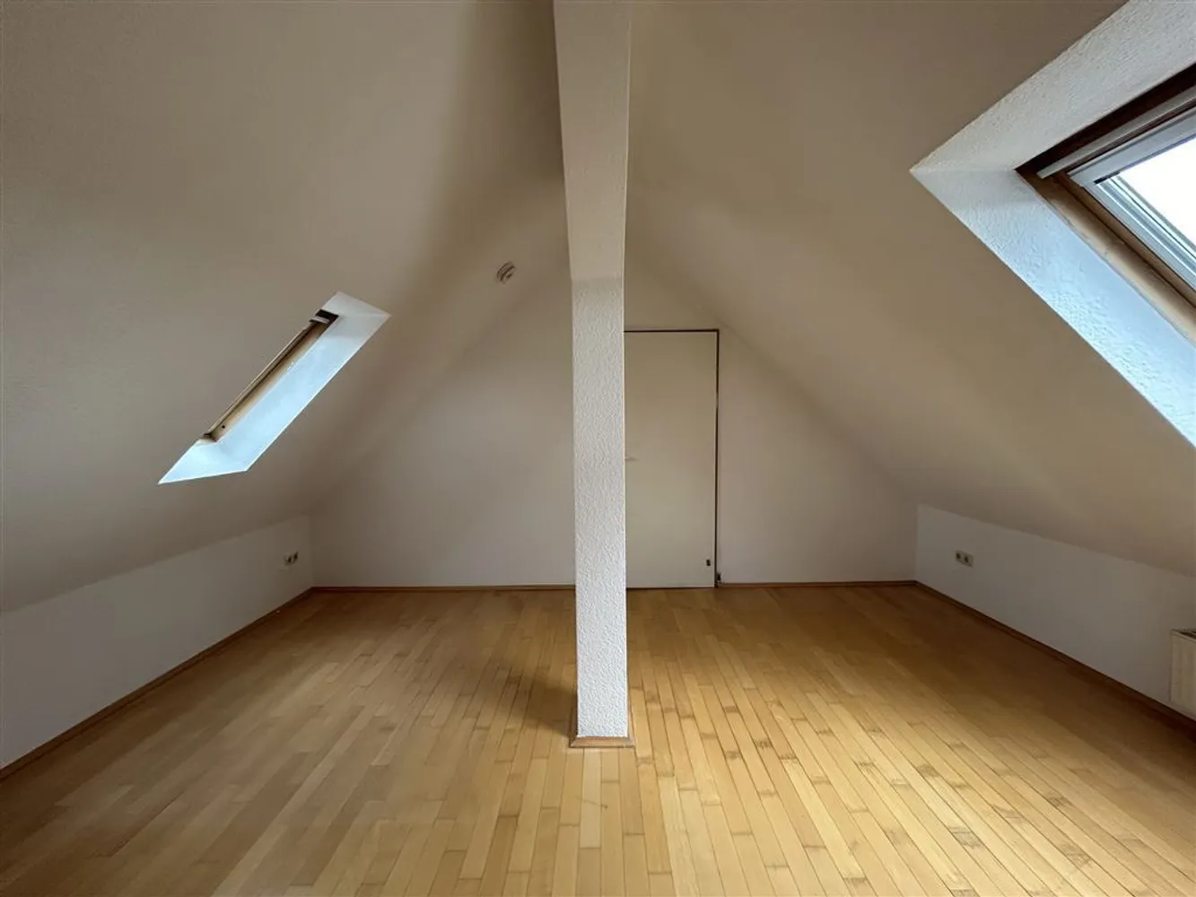 2 Zimmer Wohnung mit 78 m² in Essen – Bild 12