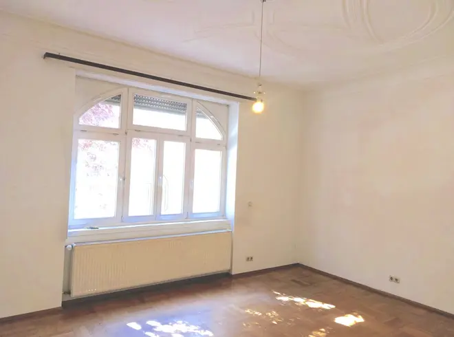 4 Zimmer Wohnung mit 148 m² in Stuttgart – Bild 2