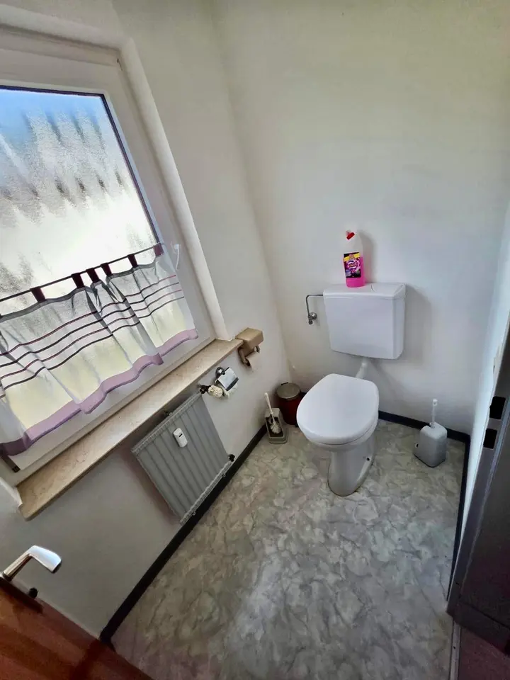 5 Zimmer Wohnung mit 142 m² in Nürtingen – Bild 8
