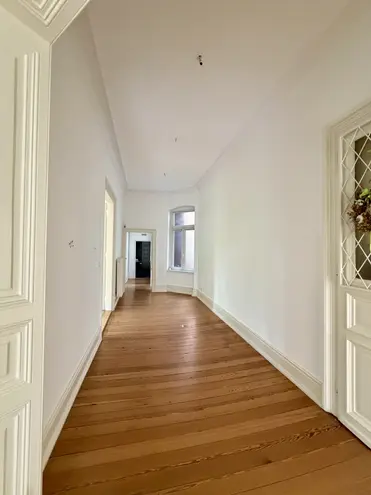 5 Zimmer Wohnung mit 147 m² in Wiesbaden – Bild 11
